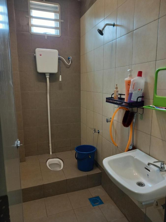 Homestay Zaki D'Gerik Exteriör bild